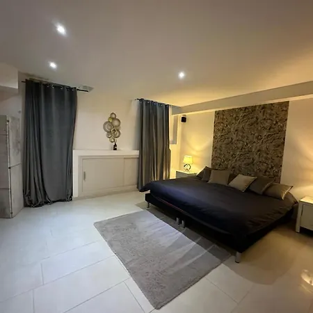 Appartamento Les Champs Elysées-125m2 Modern&spacious *