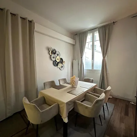 Les Champs Elysées-125m2 Modern&spacious Parigi